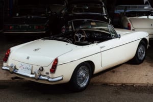 【1965年式MGB Mk1】マツダ・ロードスターのデビュー以前に世界一多く作られたオープンカー『MGB』はヒストリックカーの入門車にうってつけ!!