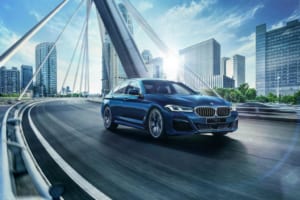 唯一無二の「駆けぬける歓び」を表現する、BMW 5シリーズ「50th アニバーサリーエディション」発売