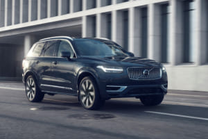 ボルボ、北米でも快進撃！ 「XC90」「XC90リチャージPHEV」が2023年「IIHS TOP SAFTEY PICK+」受賞