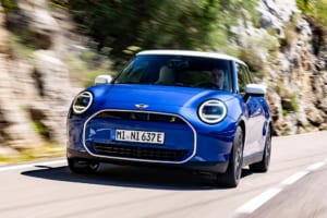 忘れられないドライビング体験を提供する一台｡｢MINI･クーパーSE｣のゴーカート･フィーリング