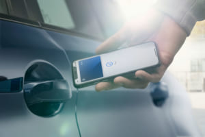 BMWグループ､自動車メーカーで初｢CCC Digital Key｣証明書取得｡安全性と信頼性を強化