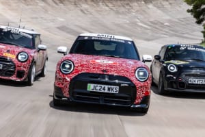 MINIの進化に新たな1ページを刻む！ MINI ジョン･クーパー･ワークス､’24年秋にパフォーマンスの未来を発表へ