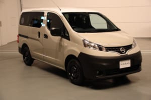 1人でゆったり、2人でぴったり…自然の中に自分の部屋を連れ出そう！日産、「NV200バネットMYROOM」を12月に発売！