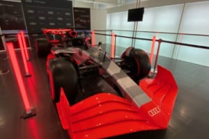 2026シーズンからアウディとして参戦するF1ザウバーチームのファミリーデーに参加。ファクトリー見学は大興奮でした！【池ノ内ミドリのジャーマン日記】