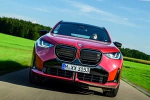 【海外試乗】よりスポーティにフルモデルチェンジ！ベストセラーの座は譲らない！「BMW・X3」