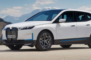 SUV「iX」とサルーン「i7」、ふたつのフラッグシップBEVを展示！「iX1」試乗もできます！BMW出展情報【EV:LIFE 神戸2024】