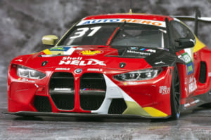 DTMのBMWからNASCAR、さらに3輪トラックまで！プラッツ取り扱い海外プラモ、注目の新製品【CARSMEETモデルカー俱楽部】