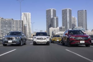 【比較試乗】オーソドックスなSUVボディを纏った最強のコンパクトBEVは!?「BMW iX1 vs ミニ・カントリーマンSE vs ジープ・アベンジャー vs メルセデス・ベンツ EQB」