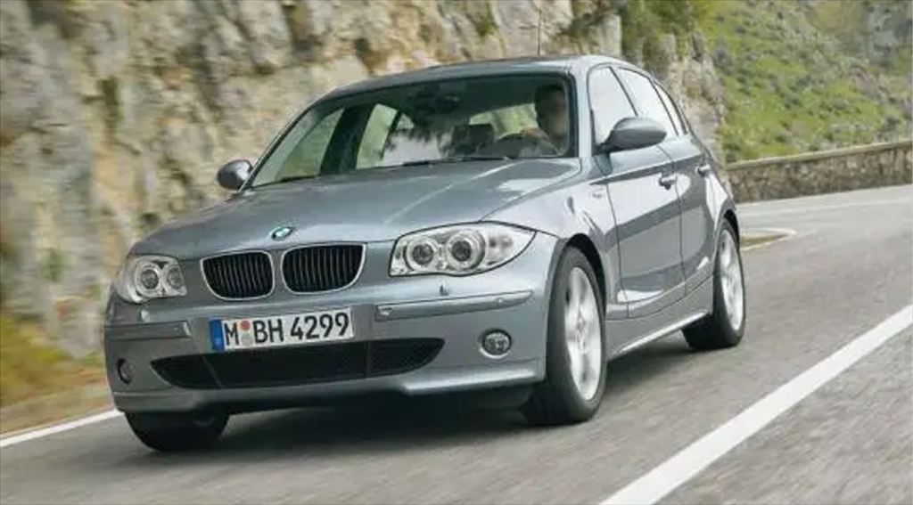 BMW 1シリーズ 第1世代（BMW）