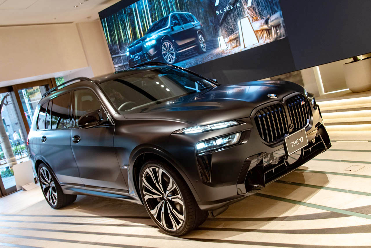 100台限定のBMW「X7ブラック・アルファ」は「究極の黒」を追求! 日本の伝統工芸とコラボして繊細な美を実現