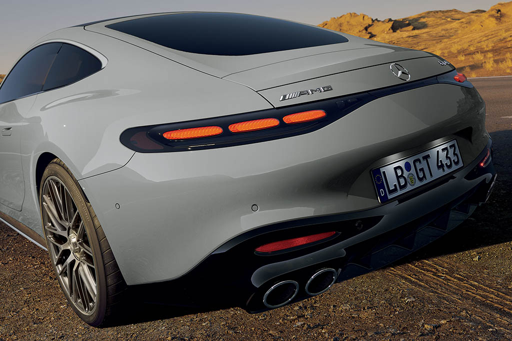 「メルセデスAMG GT43クーペ」「同A45S」「GLC350e」を展示！「G580」の試乗もできます！メルセデス・ベンツ・ブース出展情報【ル・ボラン カーズミート2025横浜】
