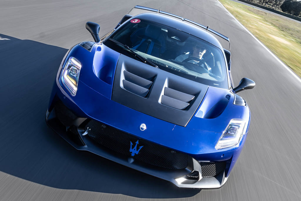 マセラティGT2ストラダーレ