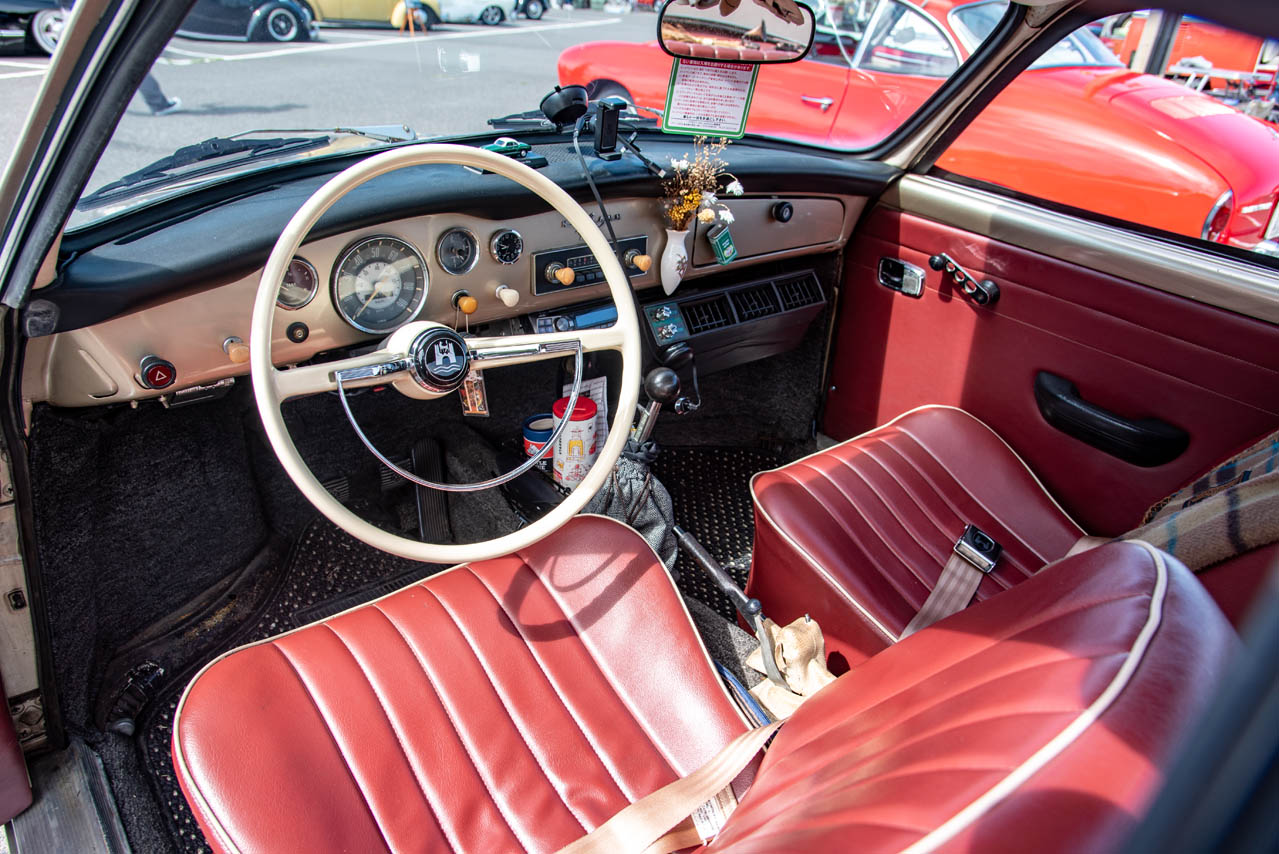 1968年式フォルクスワーゲン・カルマンギア・クーペ