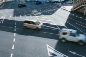 「茨城ダッシュ」に「伊予の早曲がり」そんなルール知らなかった！ 地方でよくある“ローカル運転ルール”とは？