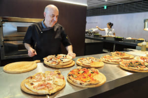 イタリアからシェフを帯同して振る舞われるイタリア料理は、スーパートロフェオが始まって以来、ずっと受け継がれている。
