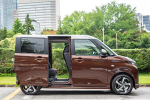 ダイハツ 7代目 ムーヴ RS（FF）