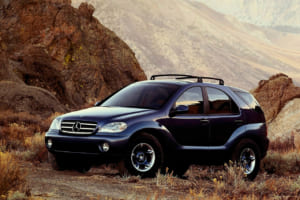 メルセデス・ベンツ初の米国製SUV「Mクラス」の知られざる歴史。現行「GLE」の礎を築いた名車の軌跡