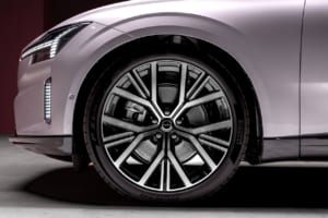 ボルボの新型フラッグシップBEV「ES90」のホイール。