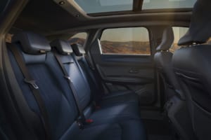 ルノーの新たな世界戦略SUV「ボレアル」のインテリア。