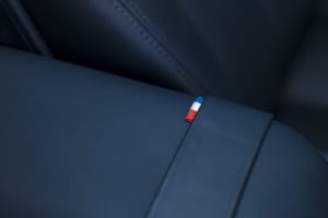 フランスの新たな大統領専用車両「ルノー・ラファール」のインテリア。