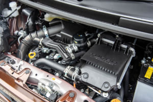ダイハツ 7代目 ムーヴ RS（FF）