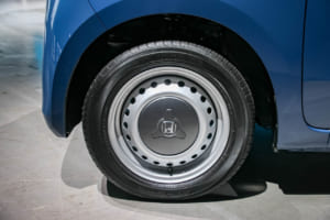 ホンダ N-ONE e: