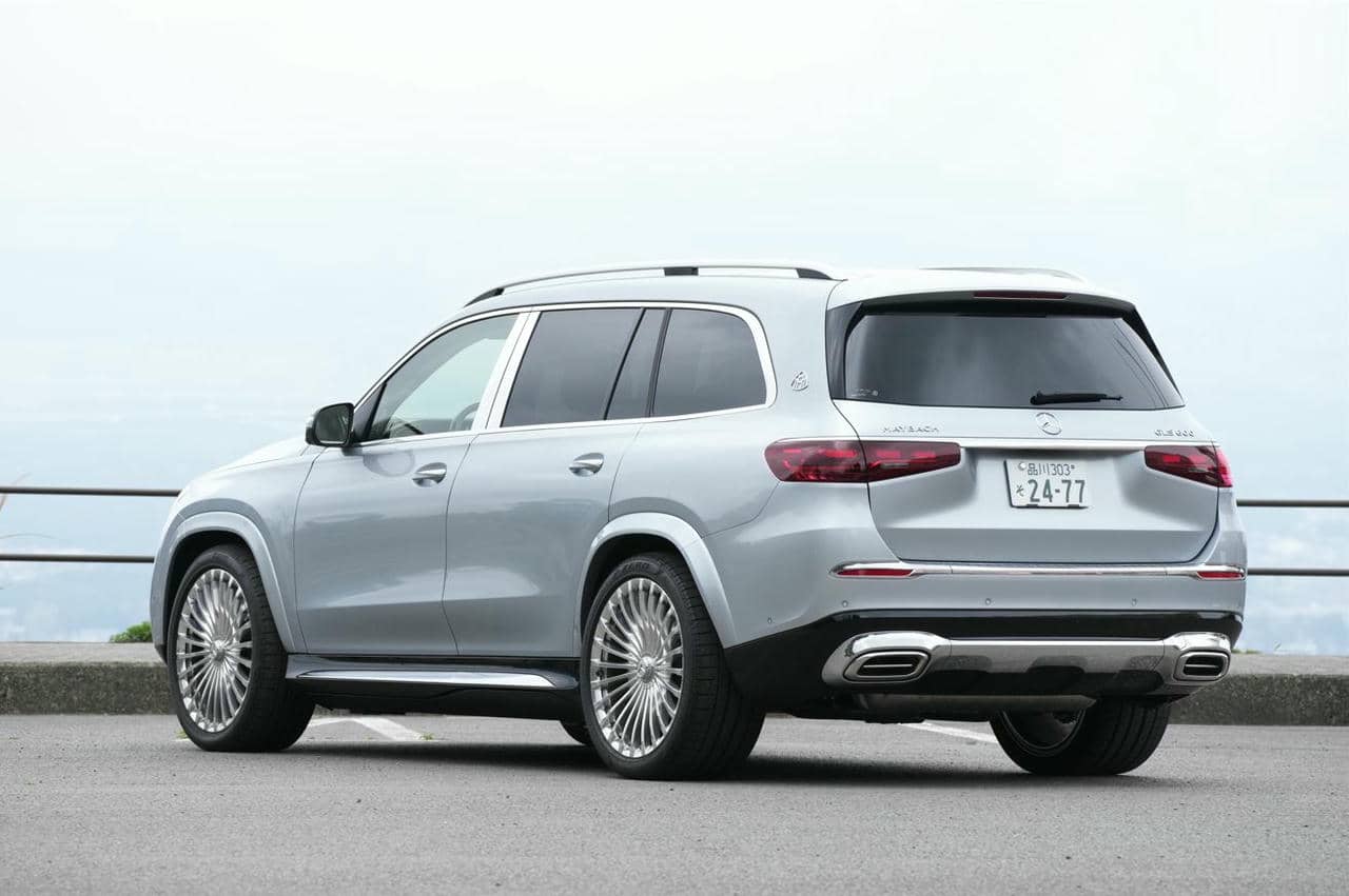 Mercedes-Maybach GLS 600 リア（X167）〔Mercedes-Benz〕