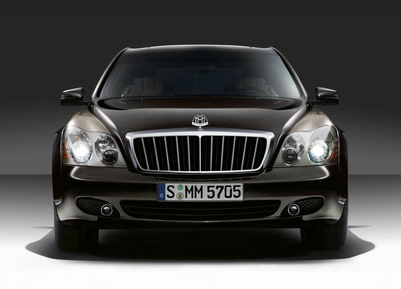 Maybach 62 Zeppelin フロント（V240）〔Mercedes-Benz〕
