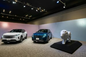 新型プジョー3008