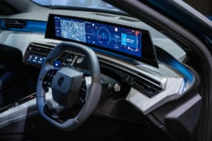 新型プジョー3008インテリア