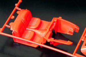 モノグラム製1/24スケール・プラモデル「’53コルベット」