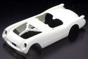 モノグラム製1/24スケール・プラモデル「’53コルベット」