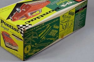 amt製1/25スケール・プラモデル「’64ポンティアック・テンペストGTO」
