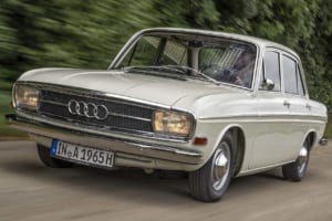 アウディは一度消滅していた。60年前にブランドを蘇らせた運命の一台「F103」を再考する