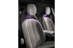 AUDI E5スポーツバック