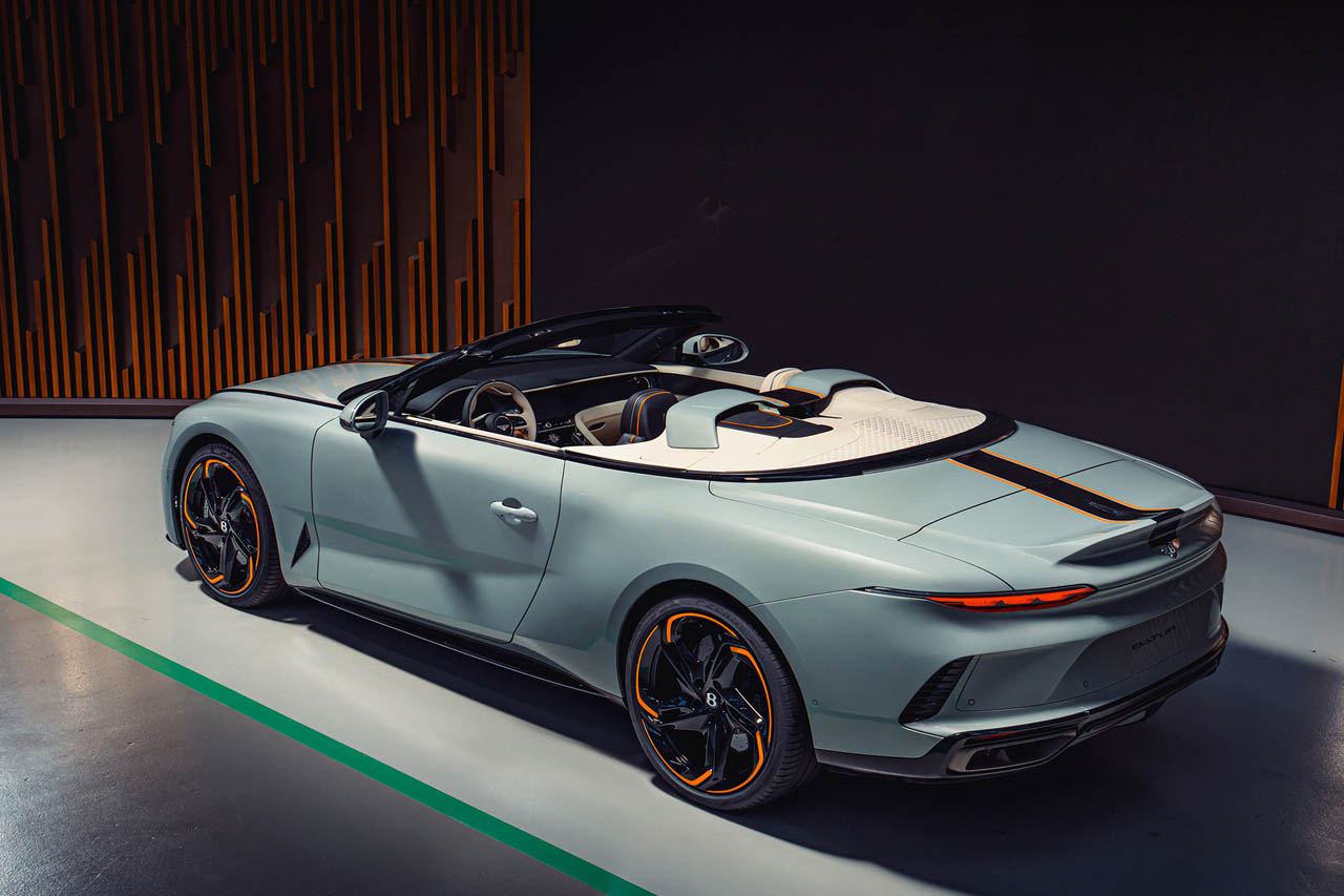 最後のW12オープン】ベントレー「バトゥール・コンバーチブル」発表