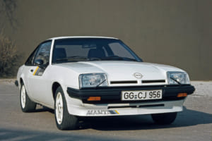 オペル・マンタB 400