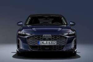 新型アウディA6セダン
