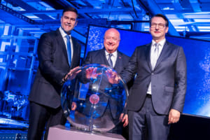 エンジンの聖地が、EVの心臓部へ。BMWシュタイア工場、『ノイエ・クラッセ』向け第6世代eドライブの量産をついに開始