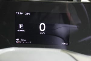 新型デリカミニ