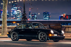 セオン・デザイン（Theon Design）が手掛けたタイプ964 ポルシェ911のレストモッド
