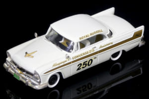 ブルックリン製1/43ミニカー「1956プリマス・フューリー」