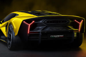 ランボルギーニ史上最速！ 1080psを誇るV12ハイブリッド『フェノメノ』、モントレー・カーウィークに降臨