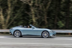 フェラーリローマスパイダー