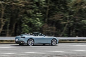 フェラーリローマスパイダー