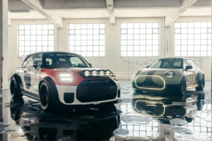 【詳細画像83枚】ミニJCW×デウス・エクス・マキナが作り上げた2台のワンオフカー。電動と内燃、対極を貫くフィロソフィーとは