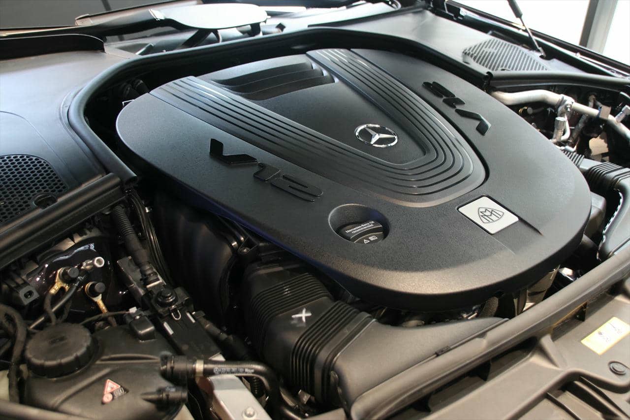 メルセデス・マイバッハ S680 エディション ノーザン ライツ