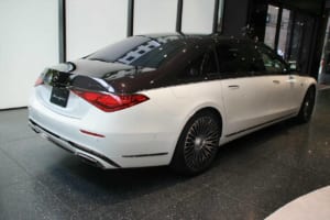 メルセデス・マイバッハ S680 エディション ノーザン ライツ