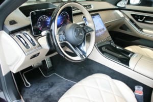 メルセデス・マイバッハ S680 エディション ノーザン ライツ