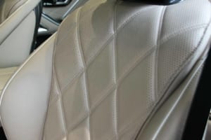 メルセデス・マイバッハ S680 エディション ノーザン ライツ
